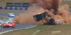 Accident de Pedro Piquet en Porsche club challenge