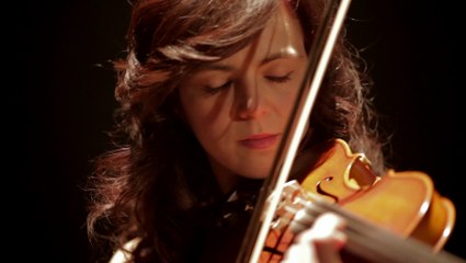 a Jigsaw - One Right Lie (feat Ruby Ann) [Official Video]