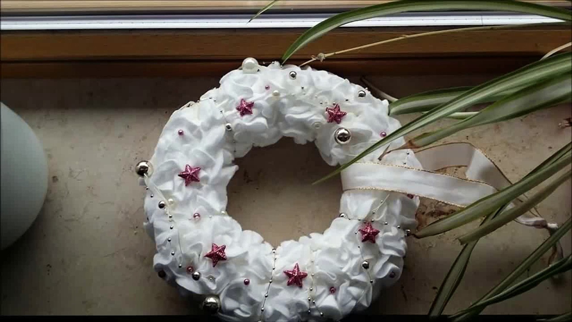 Diy Wattepadkranz Kranz Aus Wattepads Basteln Weihnachtsdeko Basteln