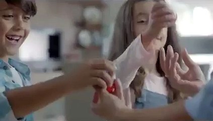 Kinder Sürpriz Yumurta Minyonlar | 2 Reklam Birden