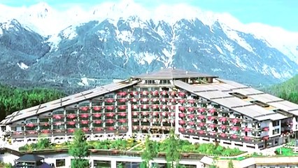 UFO Sighting! Over Bilderberg SHARE THIS BEFORE IT'S SHUT DOWN!