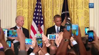 LiveLeak.com - Barack Obama hilariously responds to a White House Heckler