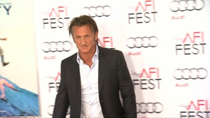 Sean Penn Starts A Legal War And More in Celeb News