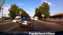 Rusyadan Araba Kaza Görüntüleri ## Araba Kaza Videoları