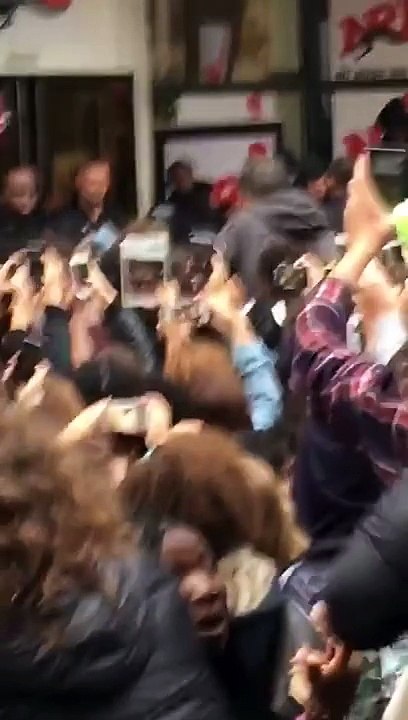 Justin Bieber speaks with fans arriving to NRJ radio station in Paris, France - September 16, 2015