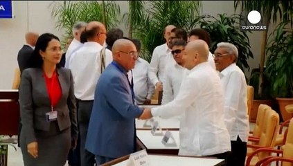 اتفاق سلام بين الحكومة الكولومبية وفارك خلال ستة أشهر