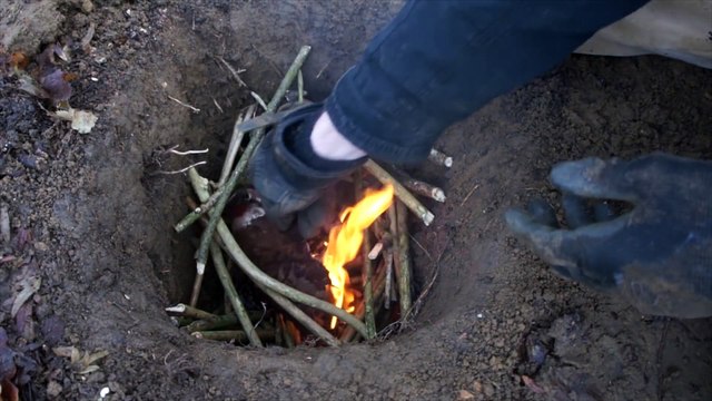 Comment faire un feu invisible dans une foret... dakota fire hole
