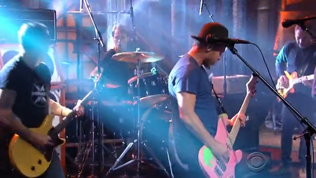 Pearl Jam Mind Your Manners Late Show with Stephen Colbert