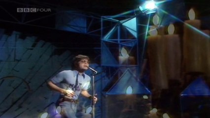 Cliff Richard - Devil Woman  - TOTP 20-5 1976