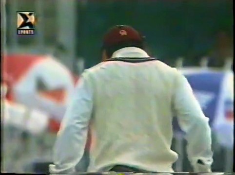 Waqar Younis Bowled Lara in Rawalpindi