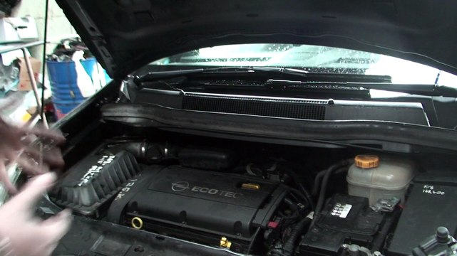 bodgit and leggit garage opel zafira engine part 1