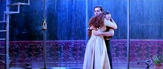 Bahon Ke Darmiyan - Alka Yagnik - Khamoshi: The Musical (1996)