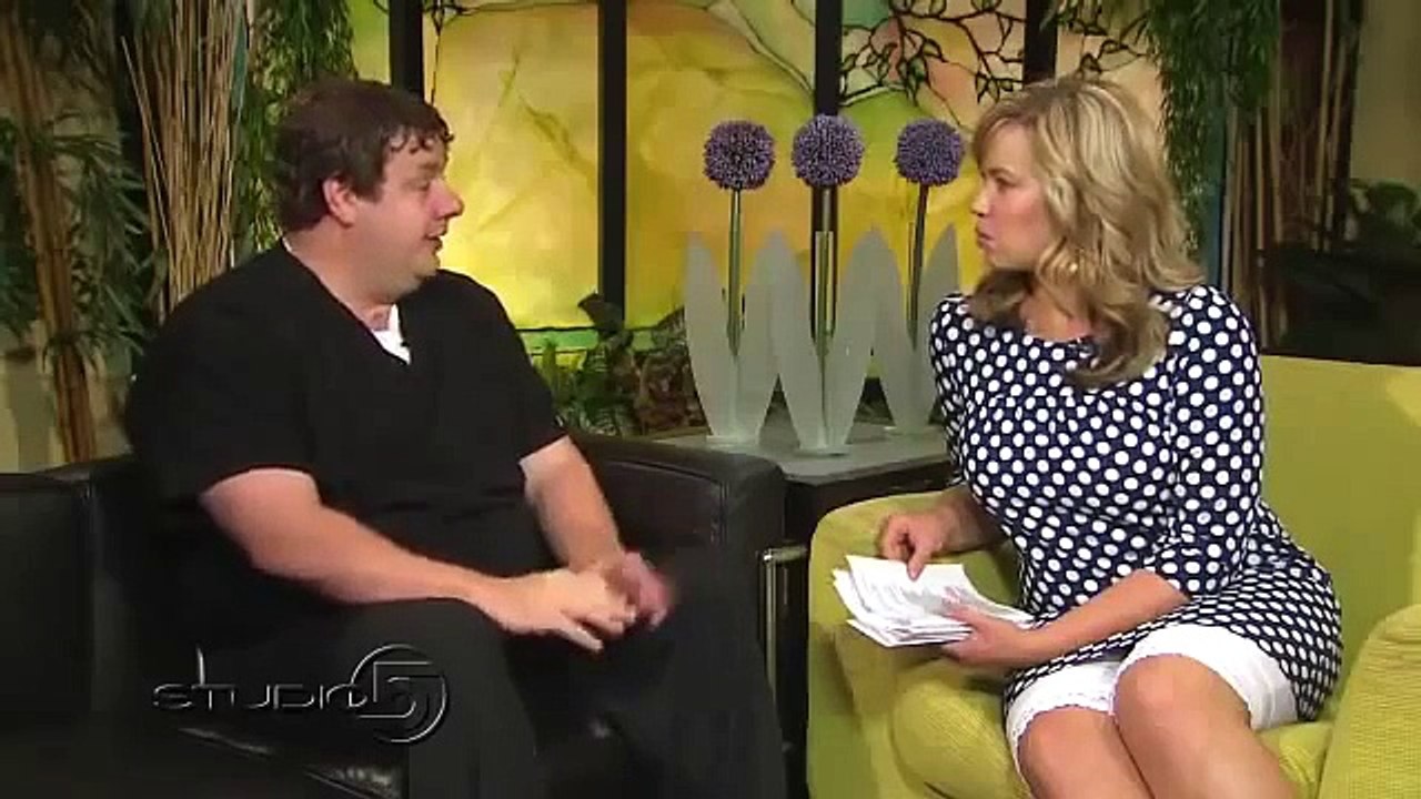 Dermapen treatment with Dr Johnsen and Studio 5 News