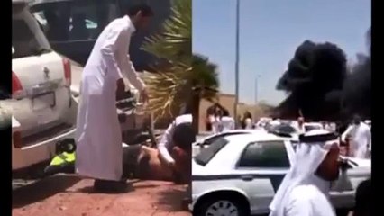 Yemen mosque explosion in Sanaa 'kills 12'