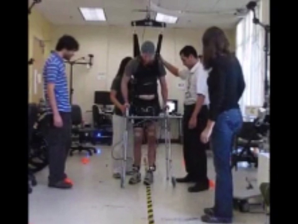 Paraplégique, il remarche 5 ans après son accident