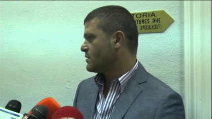 Vlorë, erozioni - Bashkia:Pa fonde,faji i min.së Mbrojtjes dhe min.së Brendshme