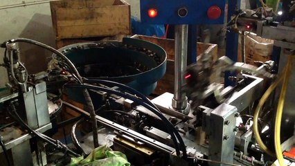 Importar de China, Agente de Compras: Bisagra Americana / Production 2