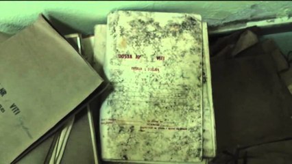 Vlorë, në gjendje kaotike arkiva. Lagështia dhe myku po shkatërrojnë dokumentat