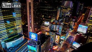 LiveLeak.com - NYE 2014 Times Square
