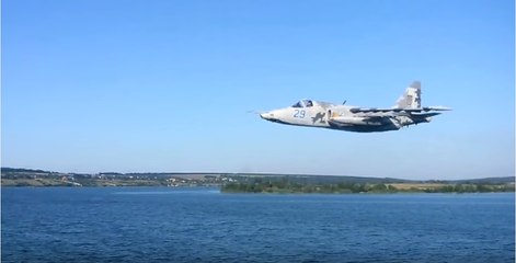 Armed Forces of Ukraine. The incredible skill of the pilot. In the sky over the river Dnieper. Su 25