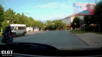 Tổng Hợp Những Vụ Tai Nạn Ô Tô Kinh Hoàng 2015