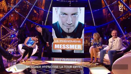 Messmer hypnotise Alessandra Sublet en direct dans Un soir à la Tour Eiffel