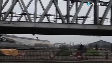 Paris : 350 migrants de la Porte de la Chapelle évacués