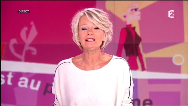 Sophie Davant épinglée en train de se mettre du vernis à ongles sur les pieds avant l'antenne