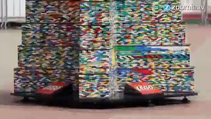 Record de Lego : la plus haute tour jamais faite