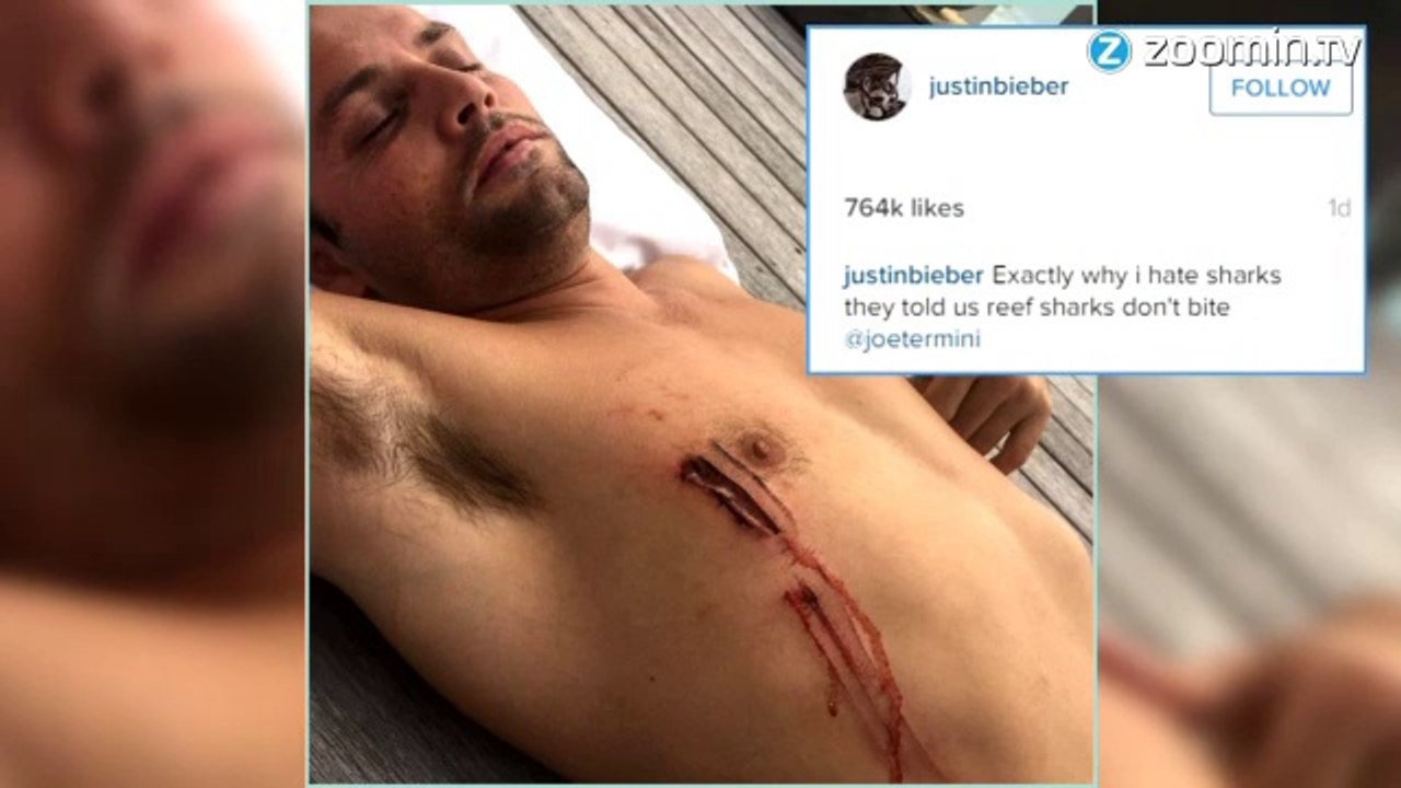 Justin Bieber, cul nu et encerclé par les requins