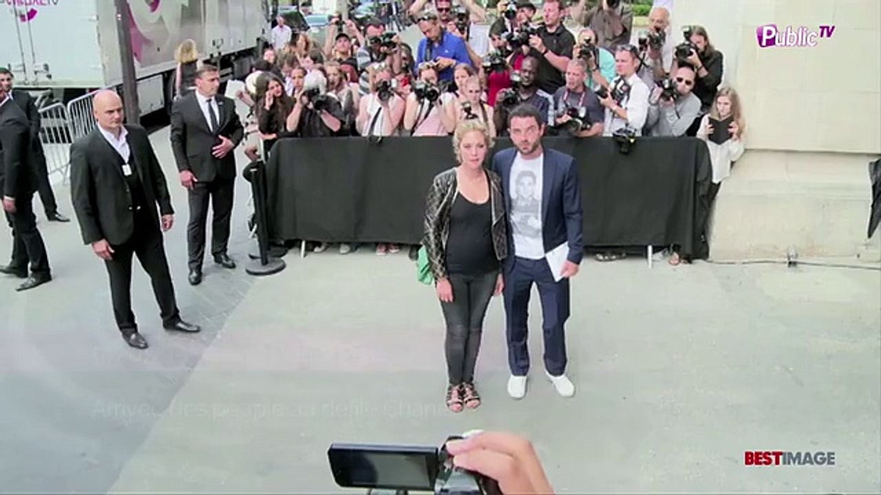 Exclu Vidéo : Baptiste Giabiconi, Inès de la Fressange, Alysson Paradis... Tous au défilé Chanel !