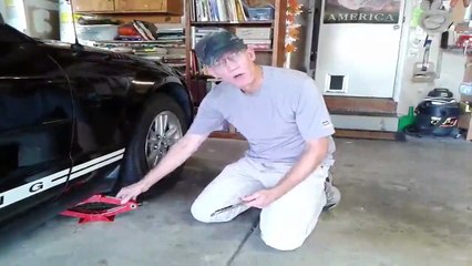 Tuff Concepts Van Mechanical Stabilizing Car 2 Ton Scissor Jack Review