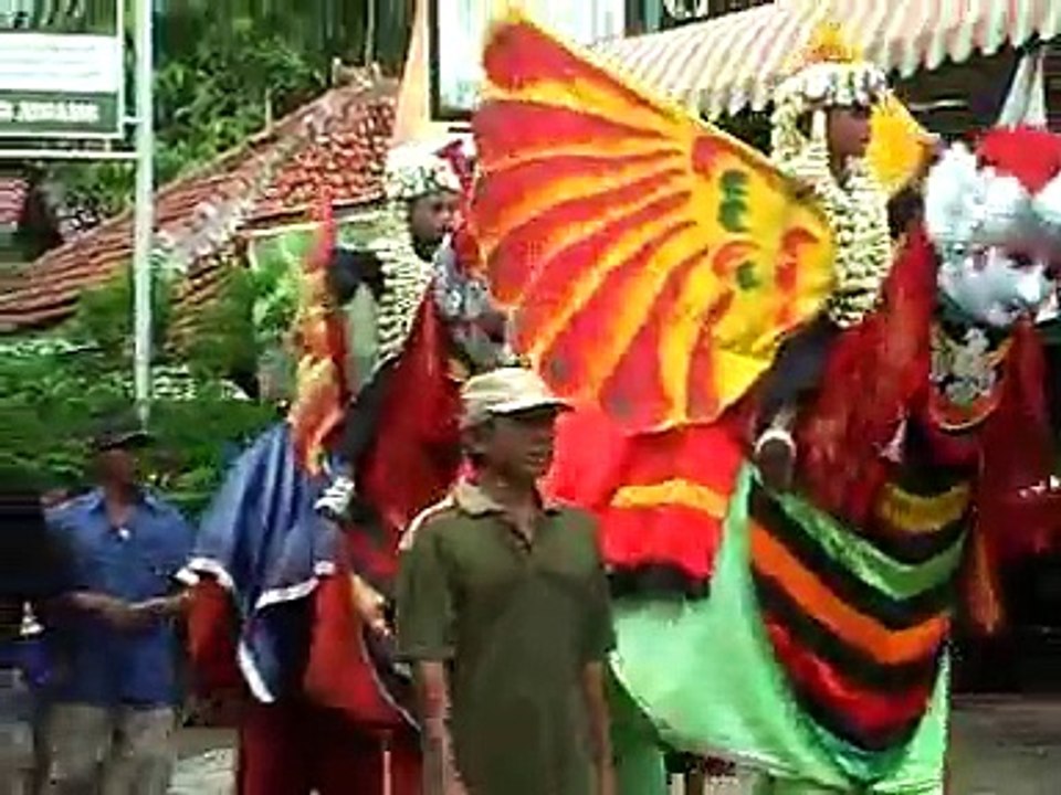 JALUK TANGGUNG JAWABE @ Seni Burok PUTRA NADA Entertainment Clip DIMAS Video Shooting Gebang Cirebon