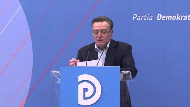 360° Grade - BODE REAGON NDAJ DEKLARATES SE METES