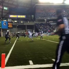 Ross Bowers with the ATHLETIC touchdown run