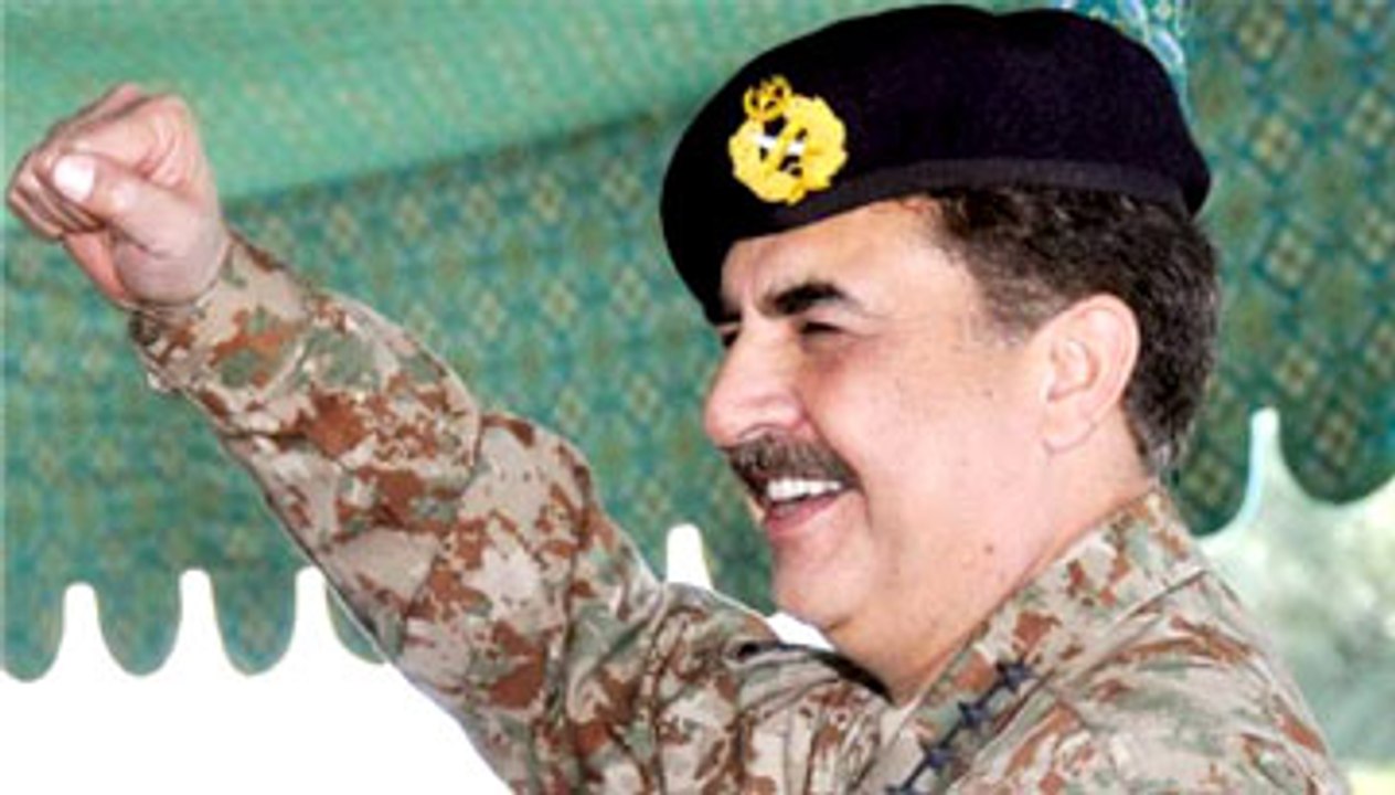 Army Chief at LOC