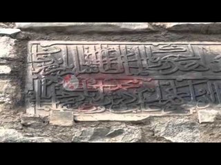 Ditën e Bajramit, “Albania mos u shitni te Osmant”, mbishkrimi në kalanë e Lezhës- Ora News