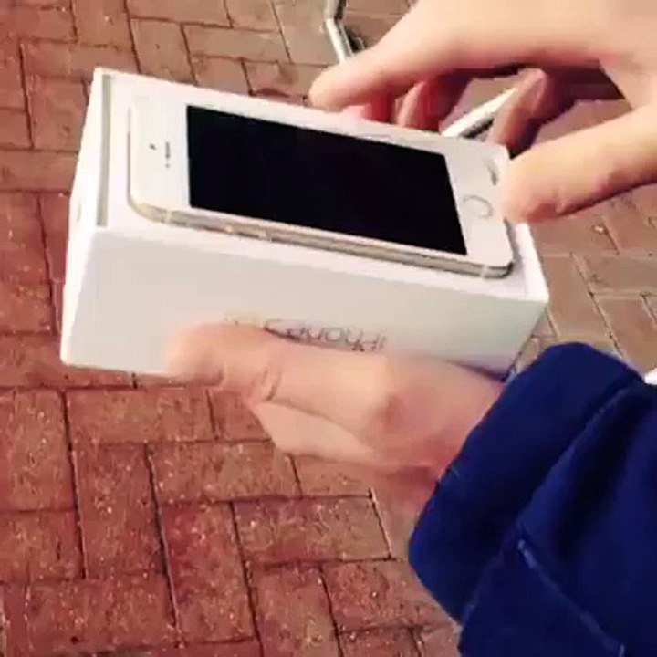 Apple Iphone 6 Funny Moment