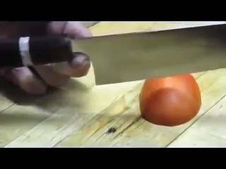 سكين حاد مصنوع في اليابان