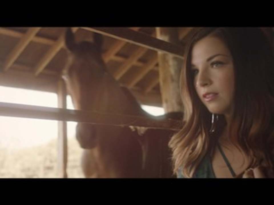 Jess Moskaluke - Kiss Me Quiet