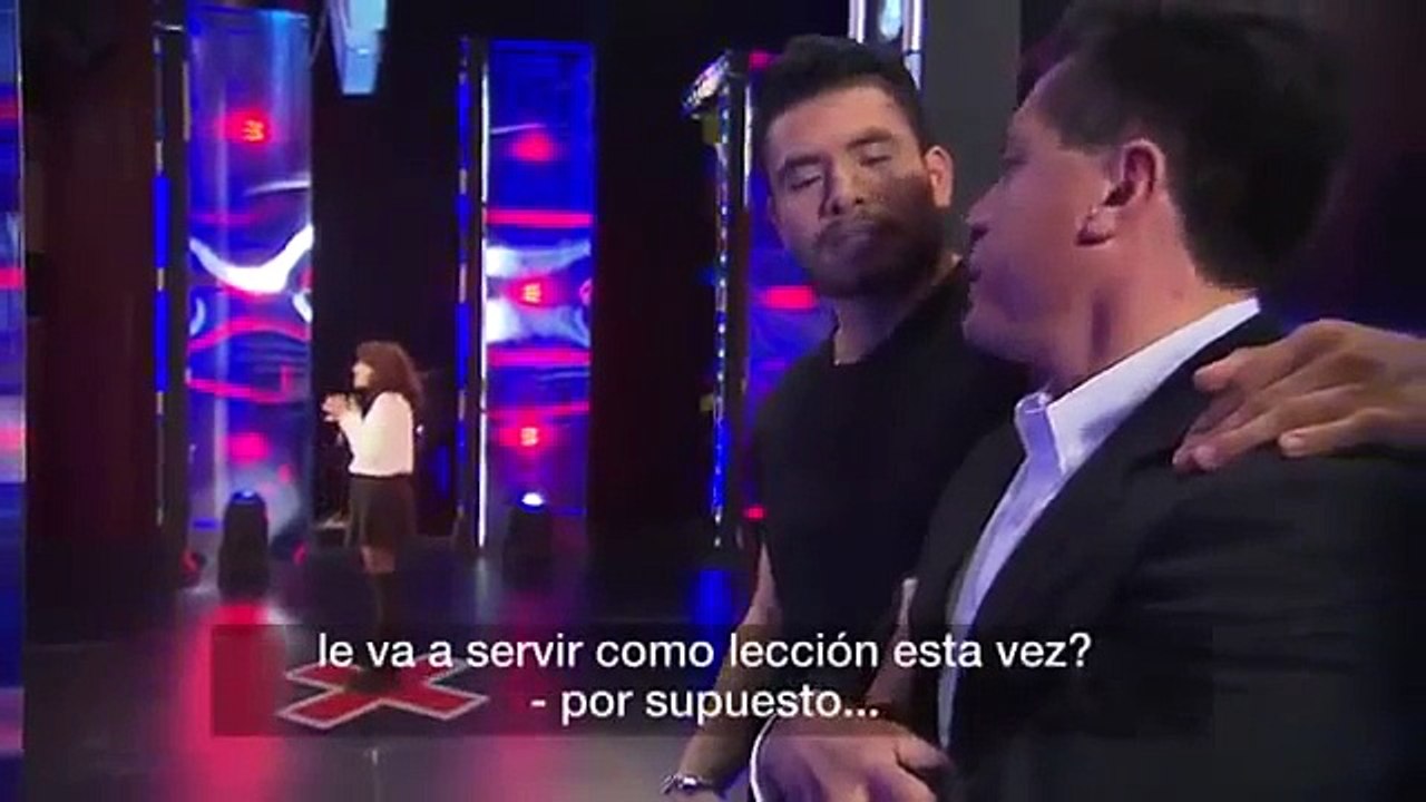 Discriminan a una joven por no creer en Dios en programa de televisión