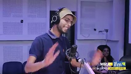 حصري  اسمعوا ديو إلي عملو VIPA مع أليسا