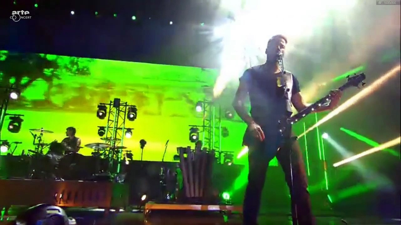 Muse - Apocalypse Please (Lollapalooza Berlin 2015)