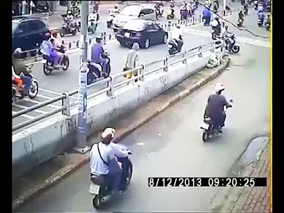 Ăn Trộm Bị Đánh Tại Trận