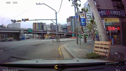 Tổ Lái Thách Thức CS Hàn Quốc và cái kết thật bất ngờ