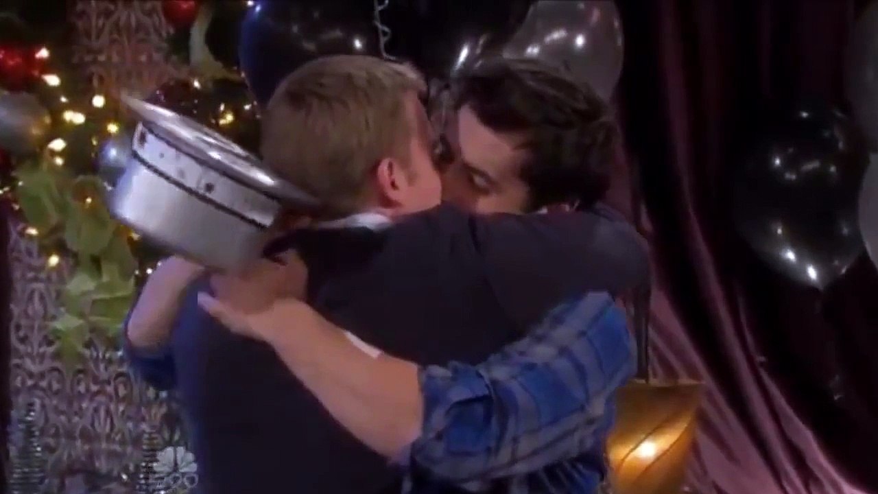 Will and Sonny Animals 'Im preying on you'