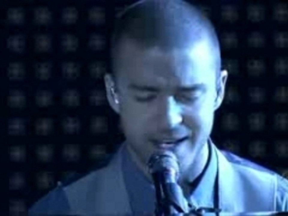 Justin_Timberlake-What_Goes_Around_Live