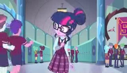 MLP Equestria Girls Friendship Games-Hay algo más Afuera [Español Latino ]_low