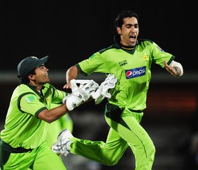 Umar Gul bambOozled English batting line up