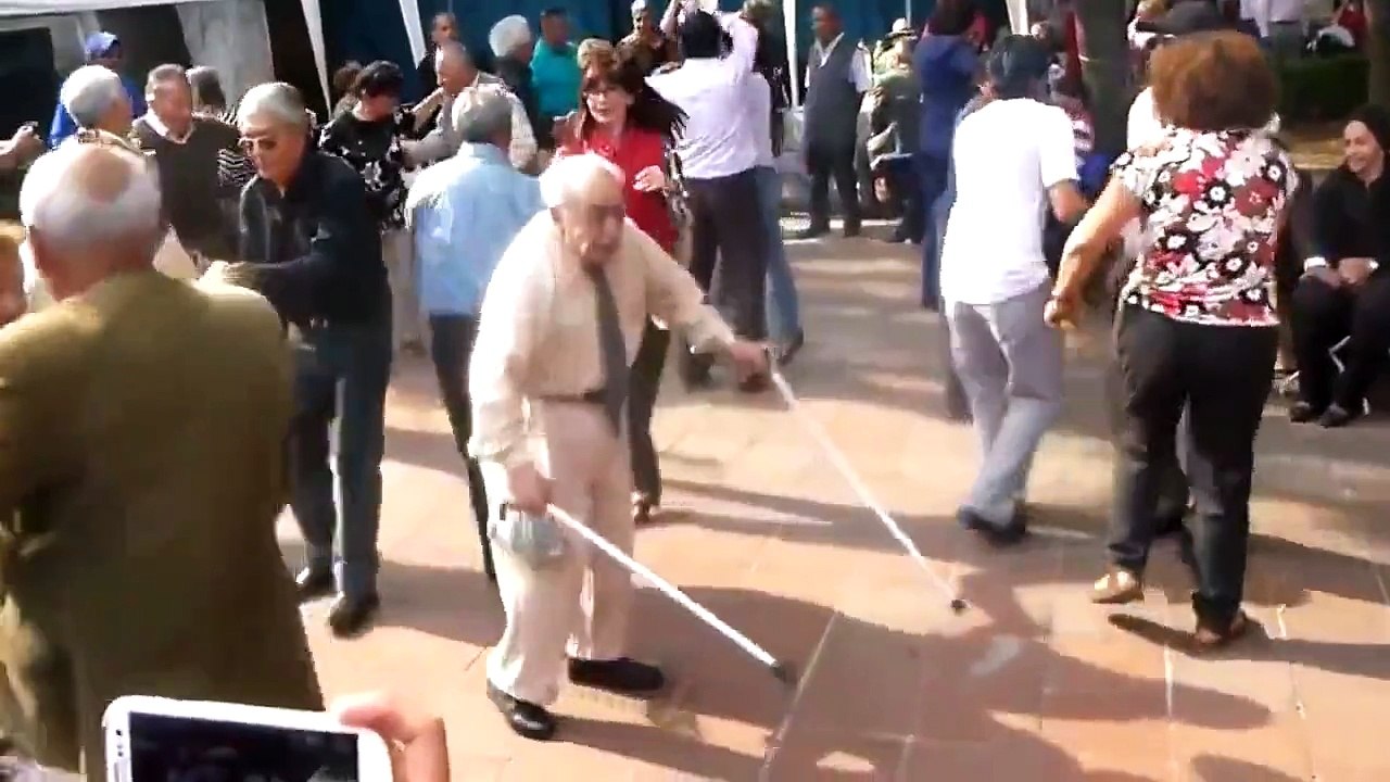 Danse spécial Papy Mdr